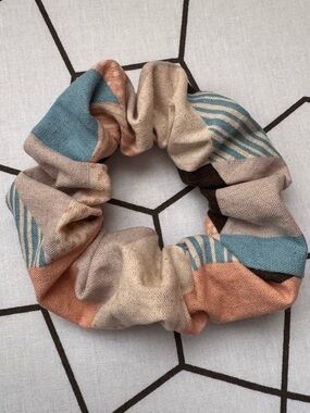 Japanese Linen Scrunchie